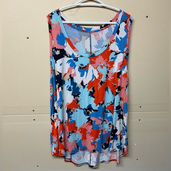 2/$30⚡️- SHIRT | Women’s Ava & Viv plus size shirt size medium (probably 1X) - Picture 1 of 3